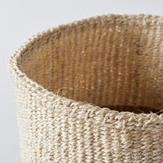 Two-Tone Sisal Woven Basket – Plain Beige & White