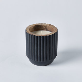 Vanilla-scented Soy Wax Candle – Black