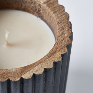Vanilla-scented Soy Wax Candle – Black