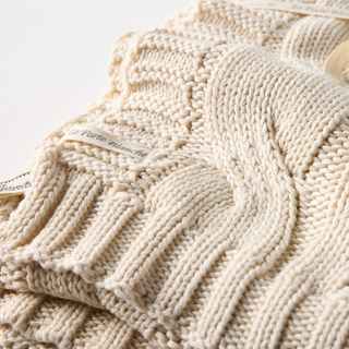 Cable knit cotton throw - pale natural cotton colour