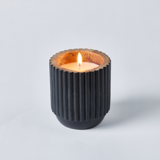 Vanilla-scented Soy Wax Candle – Black