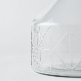 Hadley Narrow-Necked Glass Vase
